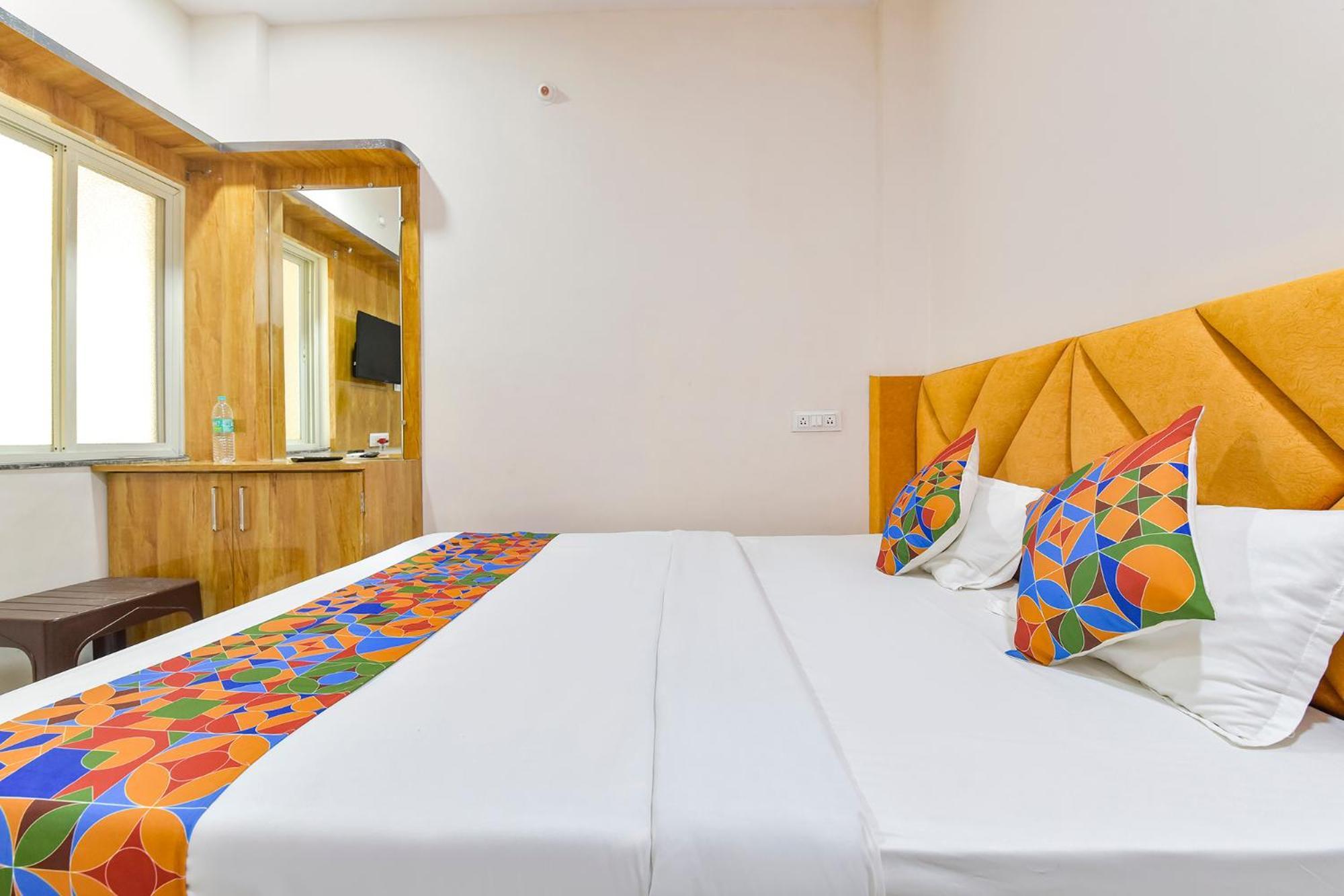 Fabhotel Somnath Ujjain Eksteriør bilde